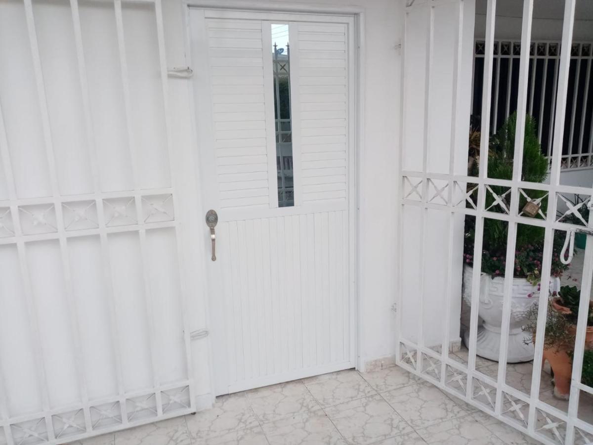Habitacion Cerca De La Universidad Del Sinu Cartagena Dış mekan fotoğraf